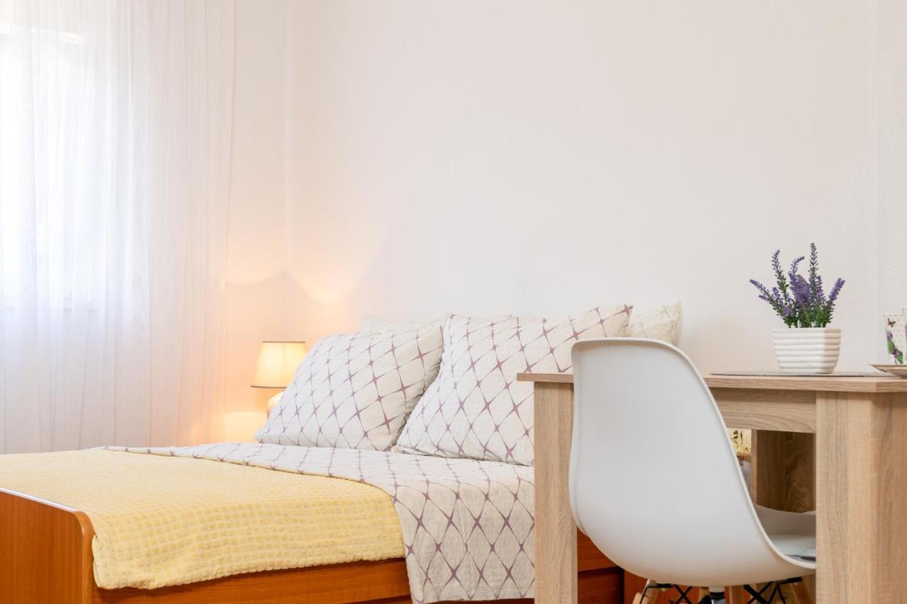 Apartmani Frane Neum Exterior foto